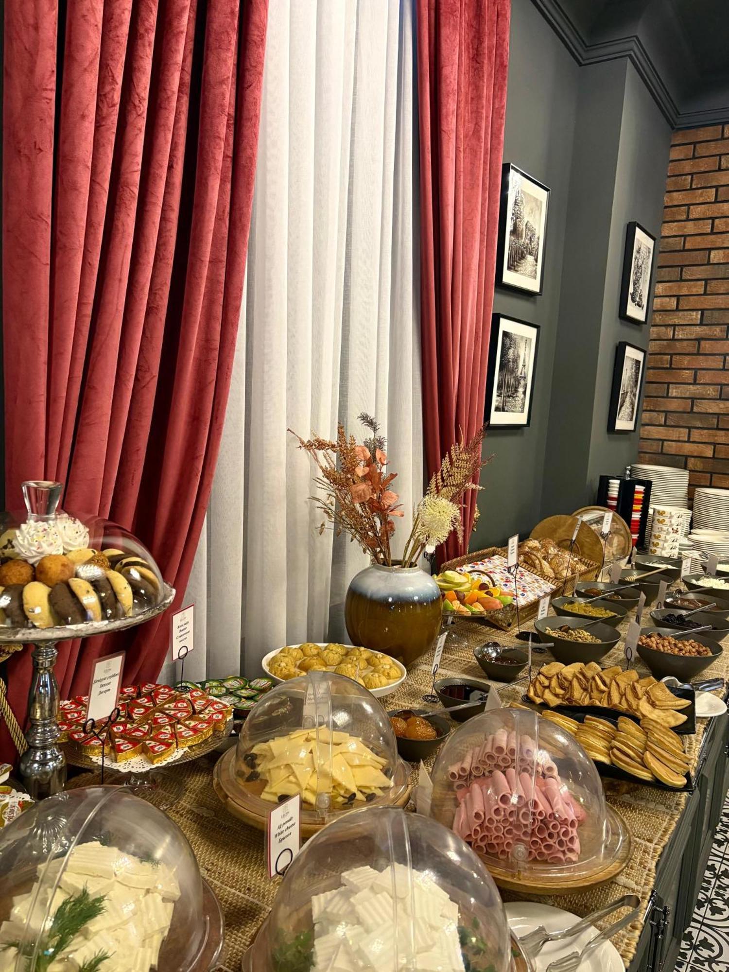 Leon Hotel Spa 간자 외부 사진